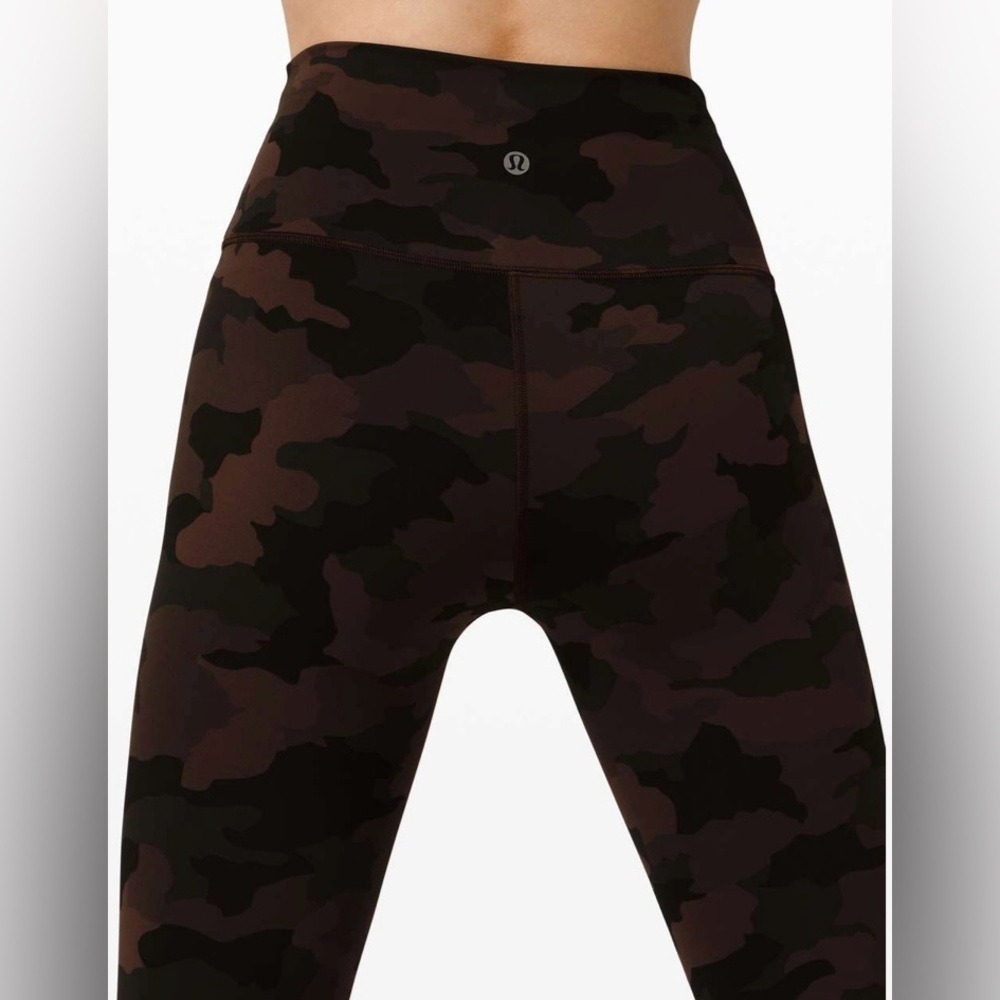Lululemon sz 10 Wunder Train High-Rise Tight 25"
Heritage 365 Camo Brown Earth - Picture 11 of 15